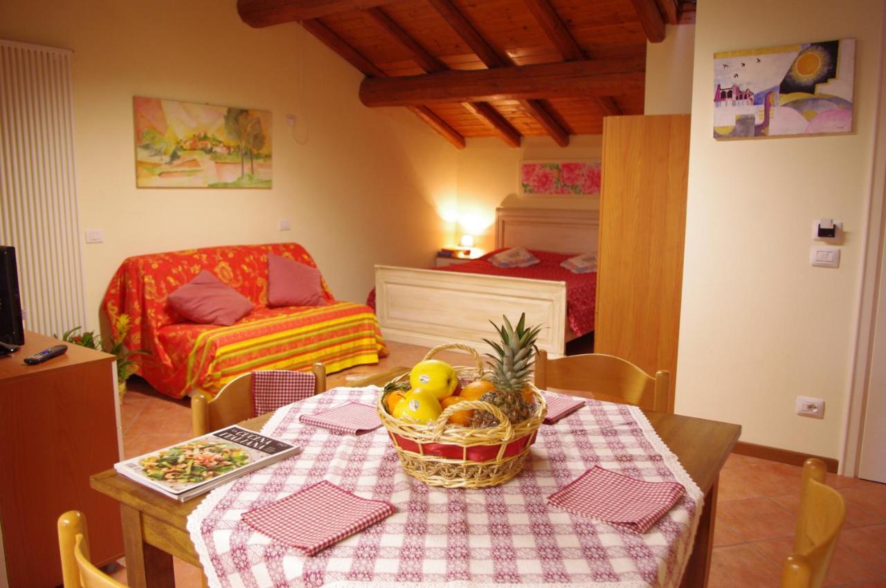 La Casa Del Mandorlo Farm stay *